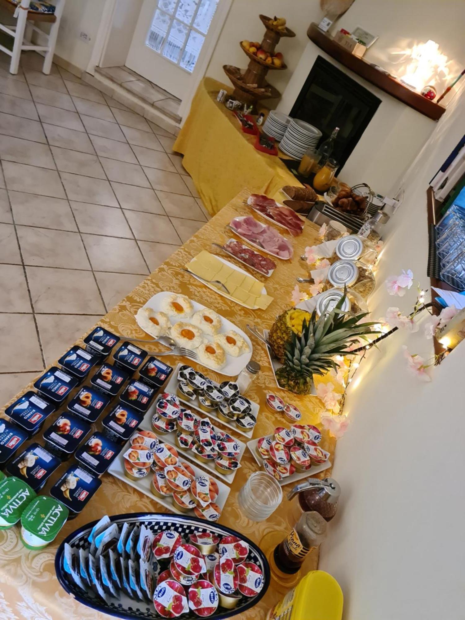 Maison Brinati Bed And Breakfast Monsummano Terme Kültér fotó